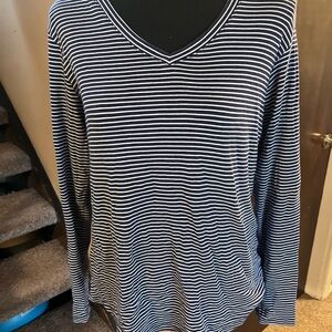 Eddie Bauer Pull Over Blouse Long Sleeve Navy & White Stripe Size Large